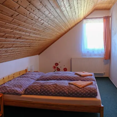 Horska Kvilda - Ubytovani U Chvalu Exterior photo