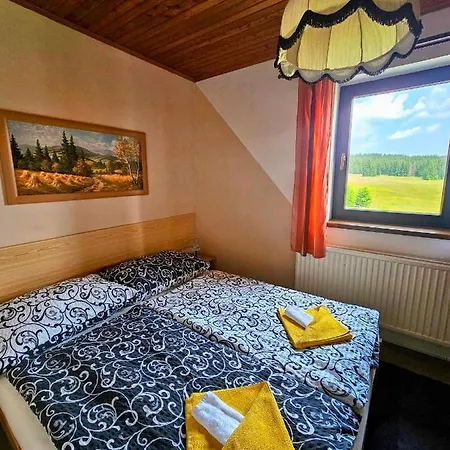 Horska Kvilda - Ubytovani U Chvalu Exterior photo